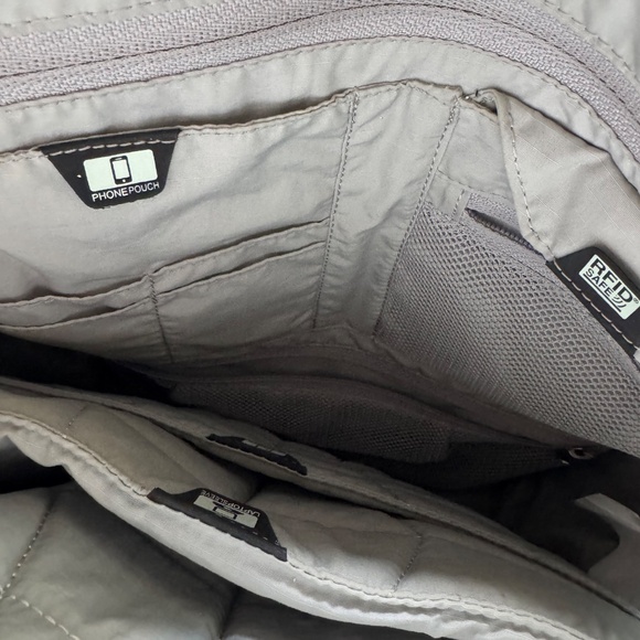 PACSAFE Instasafe Anti-theft Totebag  Z300 - Picture 5 of 10